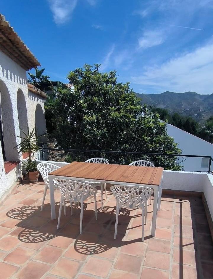 Casa Hortensia ลาเอร์ราดูรา ภายนอก รูปภาพ
